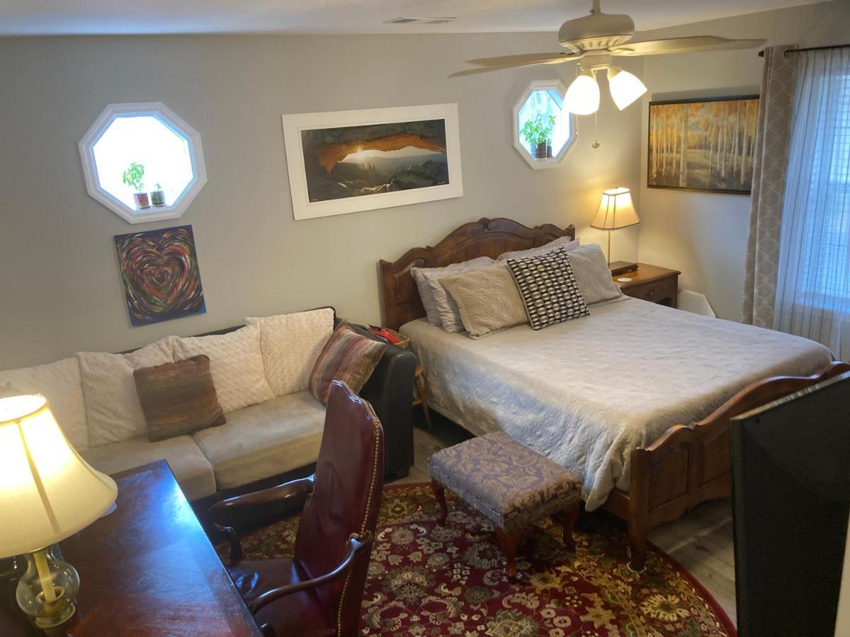 Secluded 3 Bed 2 Bath Condo In Athens Close To Five-Points Bagian luar foto