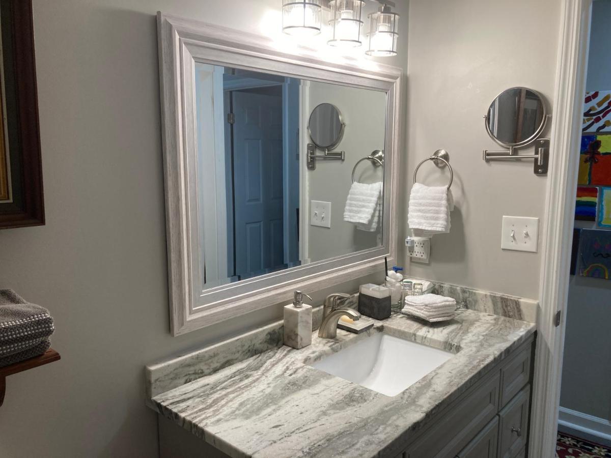 Secluded 3 Bed 2 Bath Condo In Athens Close To Five-Points Bagian luar foto
