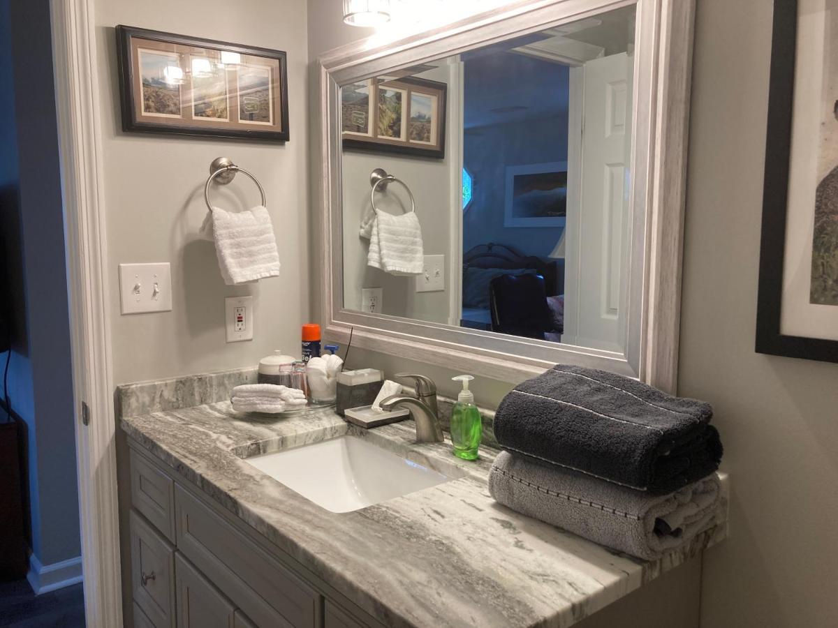 Secluded 3 Bed 2 Bath Condo In Athens Close To Five-Points Bagian luar foto